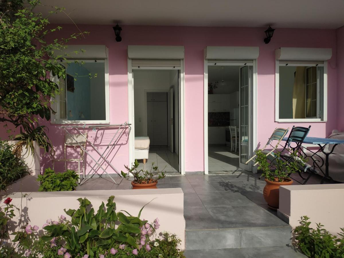 פלאקיאס Livadi Apartments מראה חיצוני תמונה