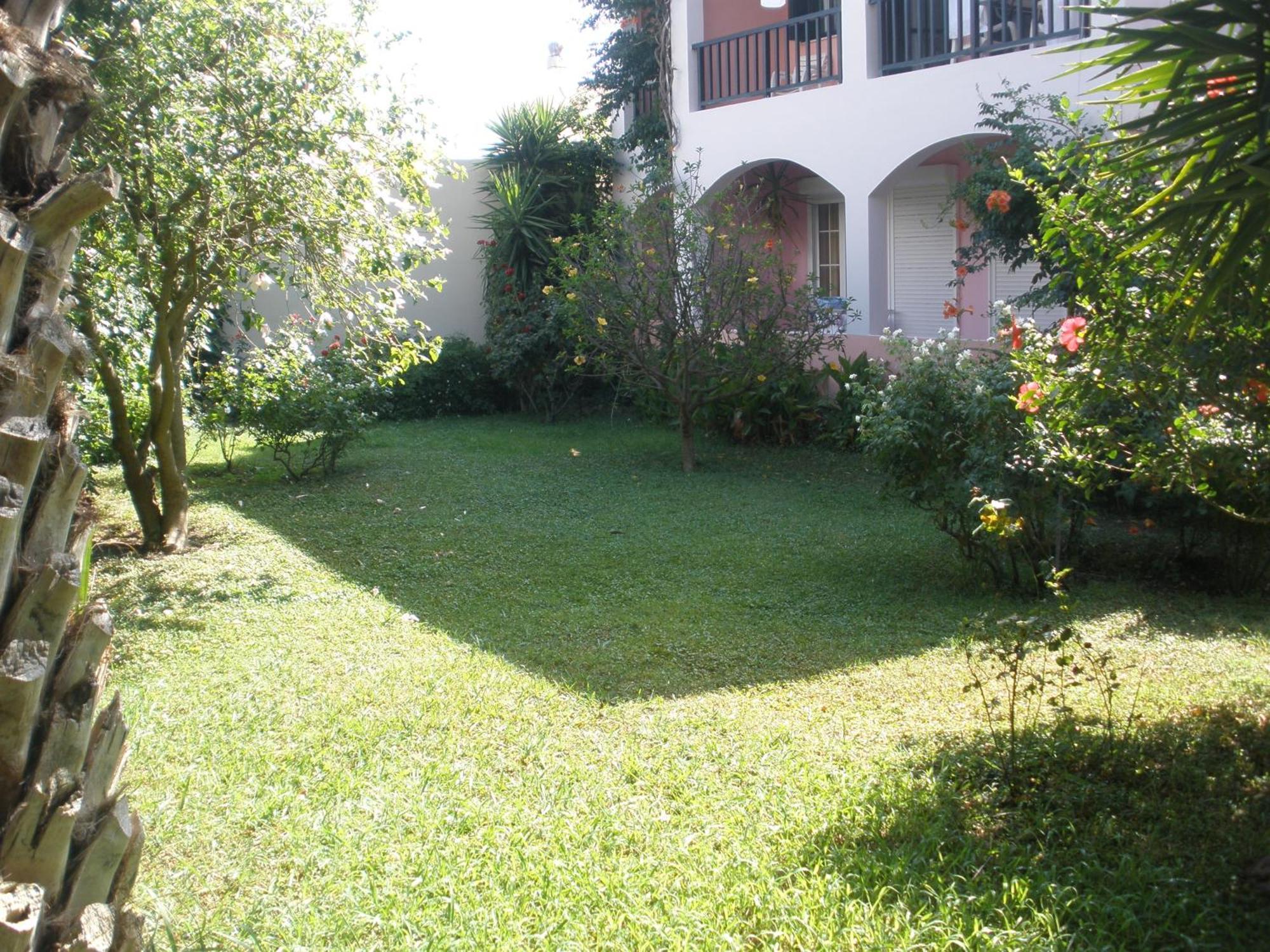 פלאקיאס Livadi Apartments מראה חיצוני תמונה